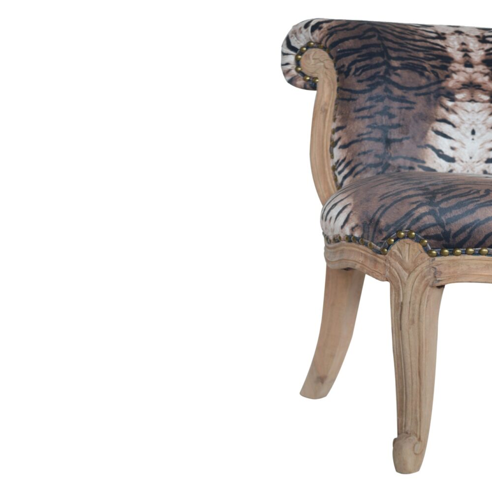 wholesale Tiger Printed Studded Chair for resale
